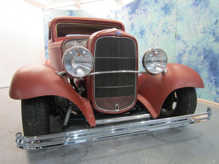 1932 FORD COUPE 02222