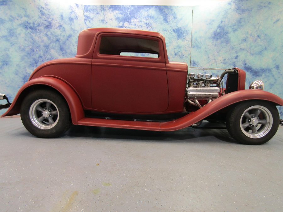 1932 FORD COUPE 02222